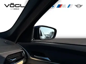 BMW 530e xDrive Limousine M Sportpaket Head-Up Laser