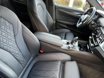 BMW 530e M Sport PRO HUD Kamera Laser Glasd.LiveP.19