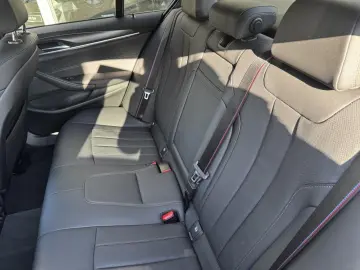 BMW 530e M Sport PRO HUD Kamera Laser Glasd.LiveP.19