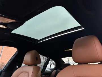 BMW 530d xDrive M-Sportpaket Glasdach Laser H K ACC