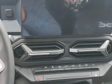 Dacia Duster HEV 140 Journey