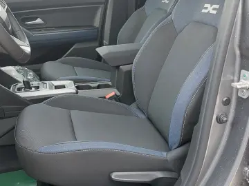 Dacia Duster HEV 140 Journey