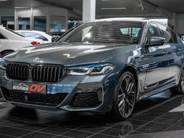 BMW 530e M Sport Pro Individual HUD ACC H&K Massage