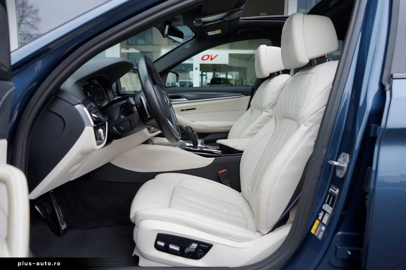 BMW 530e M Sport Pro Individual HUD ACC H&K Massage