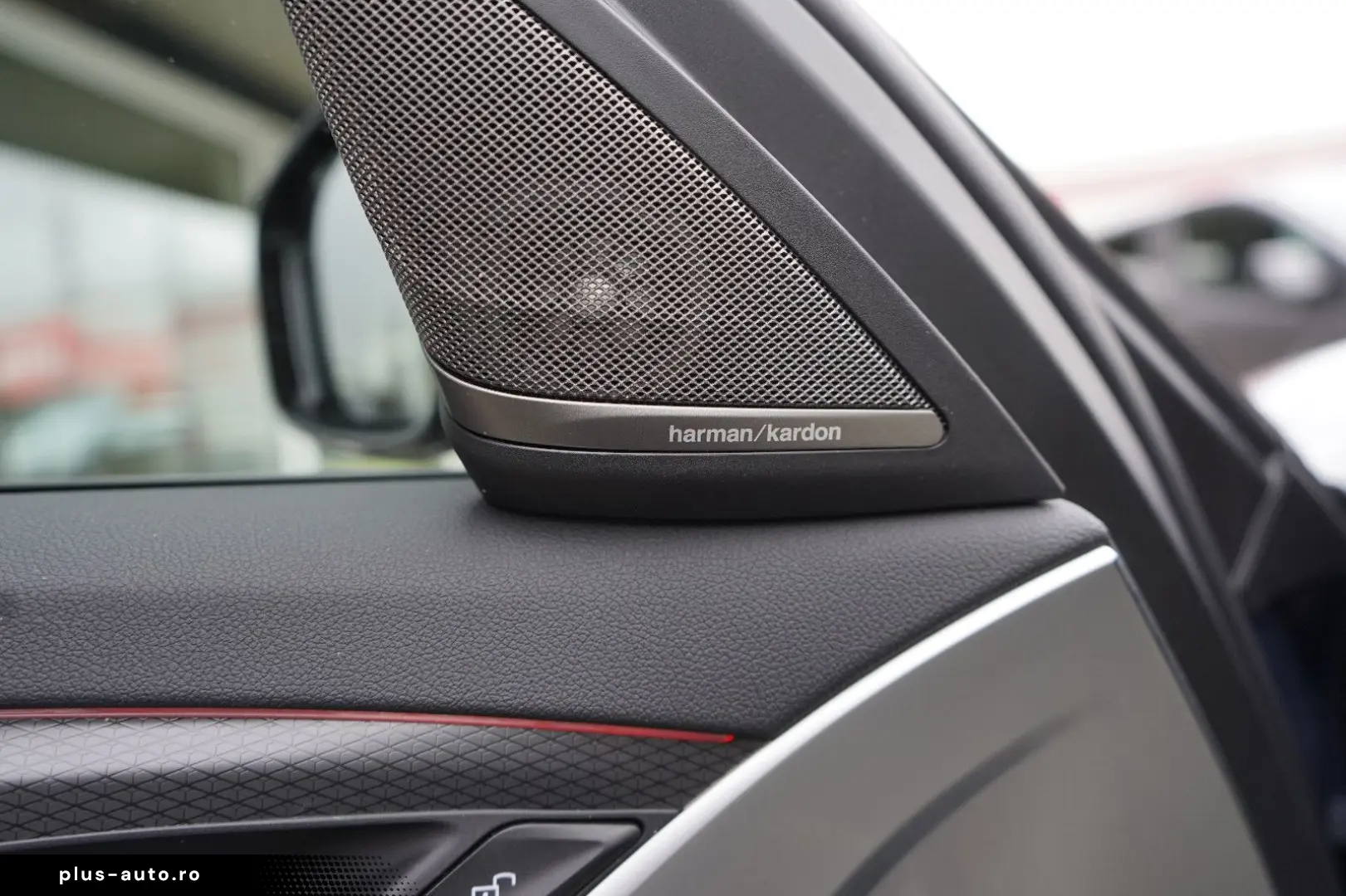 BMW 530e M Sport Pro Individual HUD ACC H&K Massage