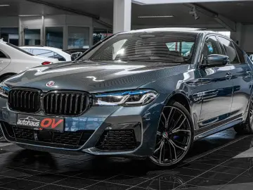 BMW 530e M Sport Pro Individual HUD ACC H&K Massage