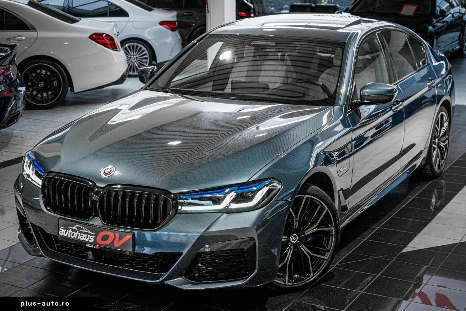 BMW 530e M Sport Pro Individual HUD ACC H&K Massage