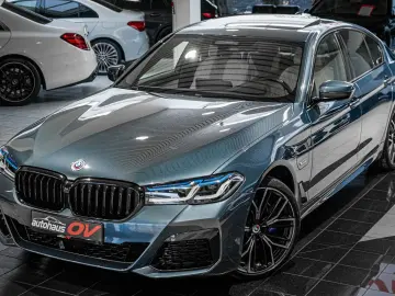 BMW 530e M Sport Pro Individual HUD ACC H&K Massage