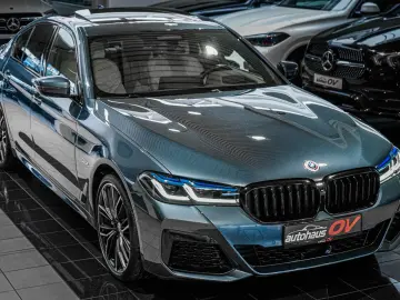 BMW 530e M Sport Pro Individual HUD ACC H&K Massage