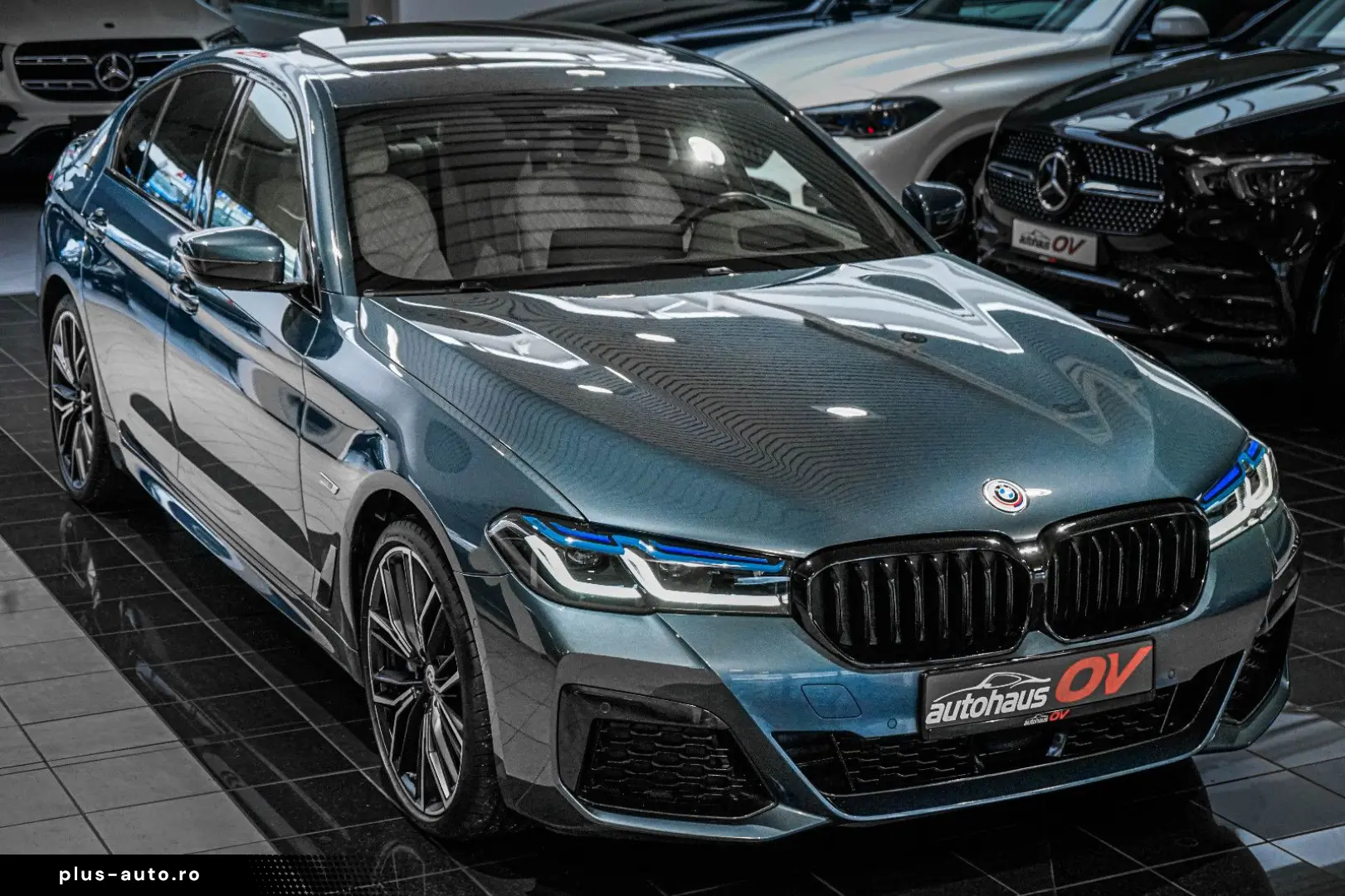 BMW 530e M Sport Pro Individual HUD ACC H&K Massage