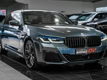 BMW 530e M Sport Pro Individual HUD ACC H&K Massage