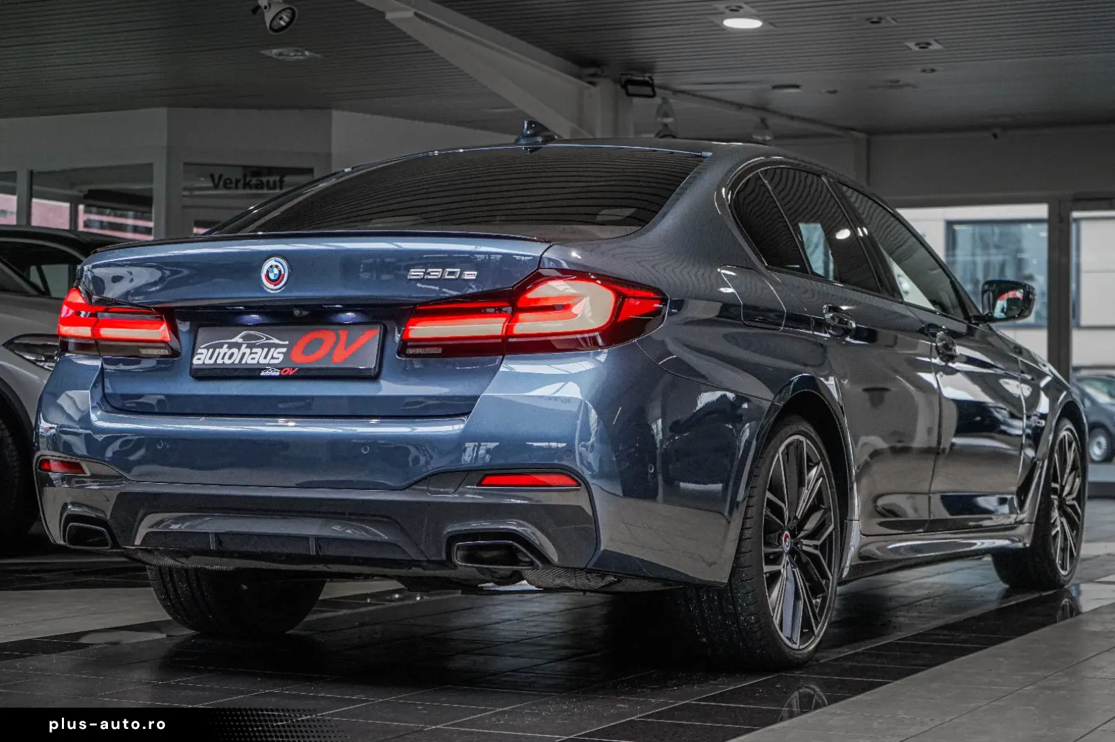 BMW 530e M Sport Pro Individual HUD ACC H&K Massage