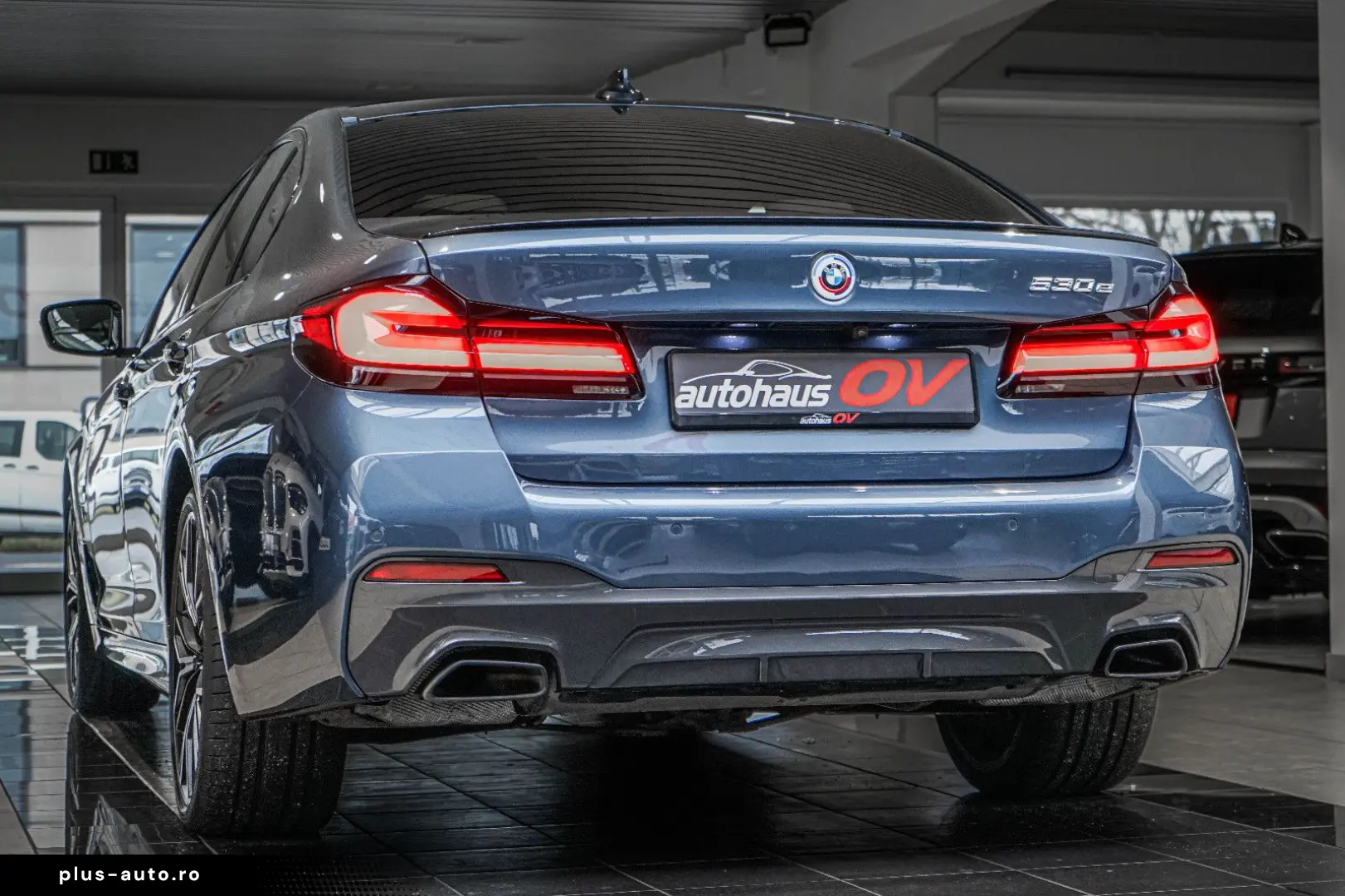 BMW 530e M Sport Pro Individual HUD ACC H&K Massage