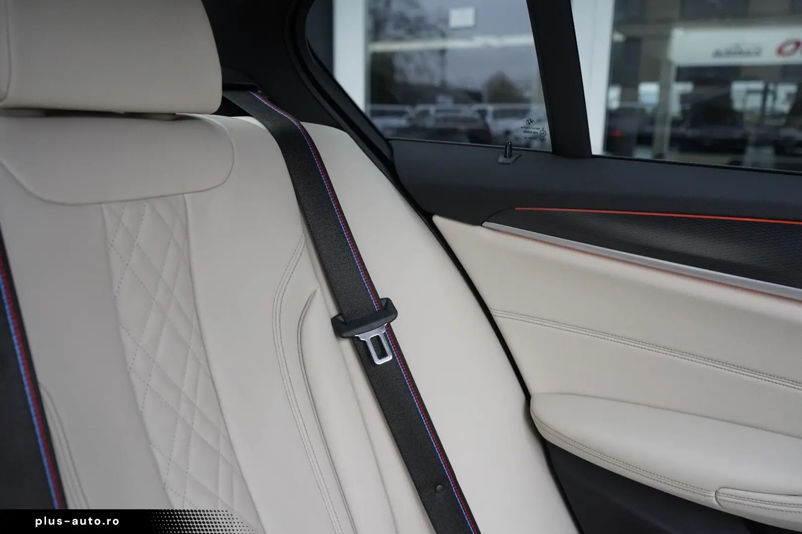 BMW 530e M Sport Pro Individual HUD ACC H&K Massage