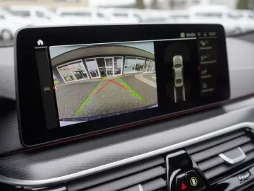 BMW 530e M Sport Pro Individual HUD ACC H&K Massage