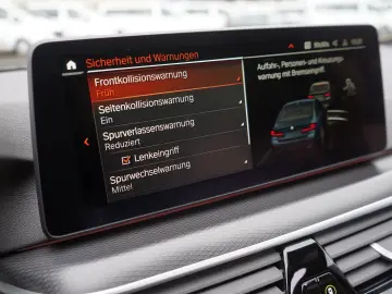 BMW 530e M Sport Pro Individual HUD ACC H&K Massage