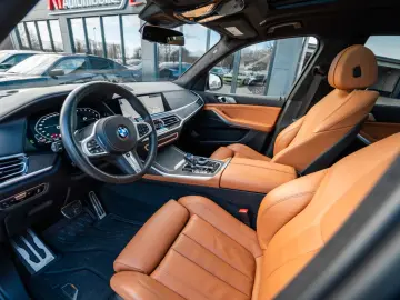 BMW X7 xDrive40i M Sport