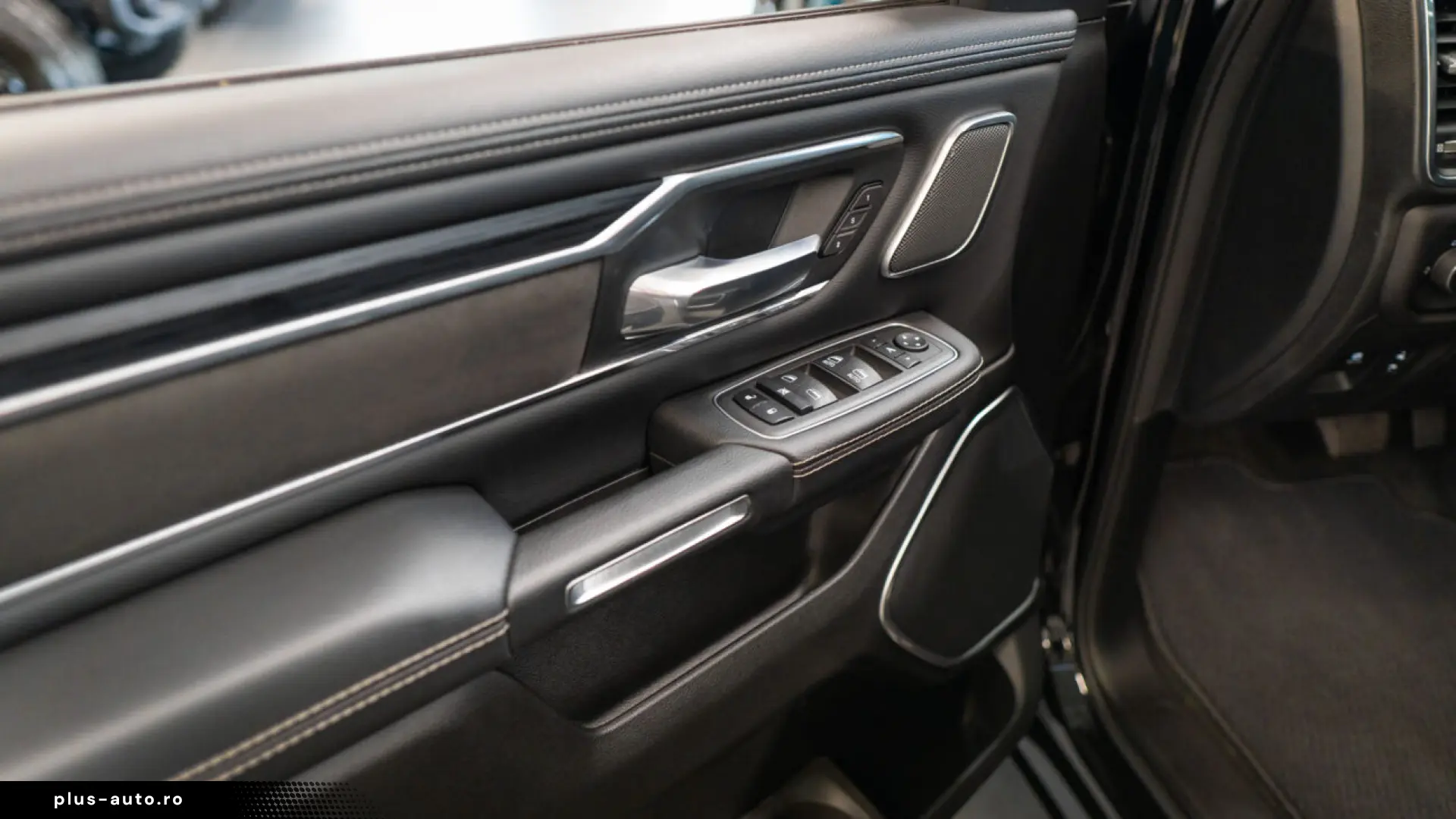 Dodge Ram HEMI 5.7 V8 Laramie Sport 6  LIFT LPG