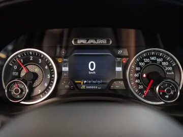 Dodge Ram HEMI 5.7 V8 Laramie Sport 6  LIFT LPG