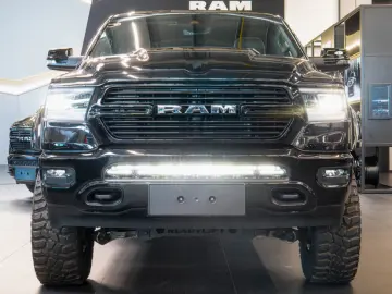 Dodge Ram HEMI 5.7 V8 Laramie Sport 6  LIFT LPG