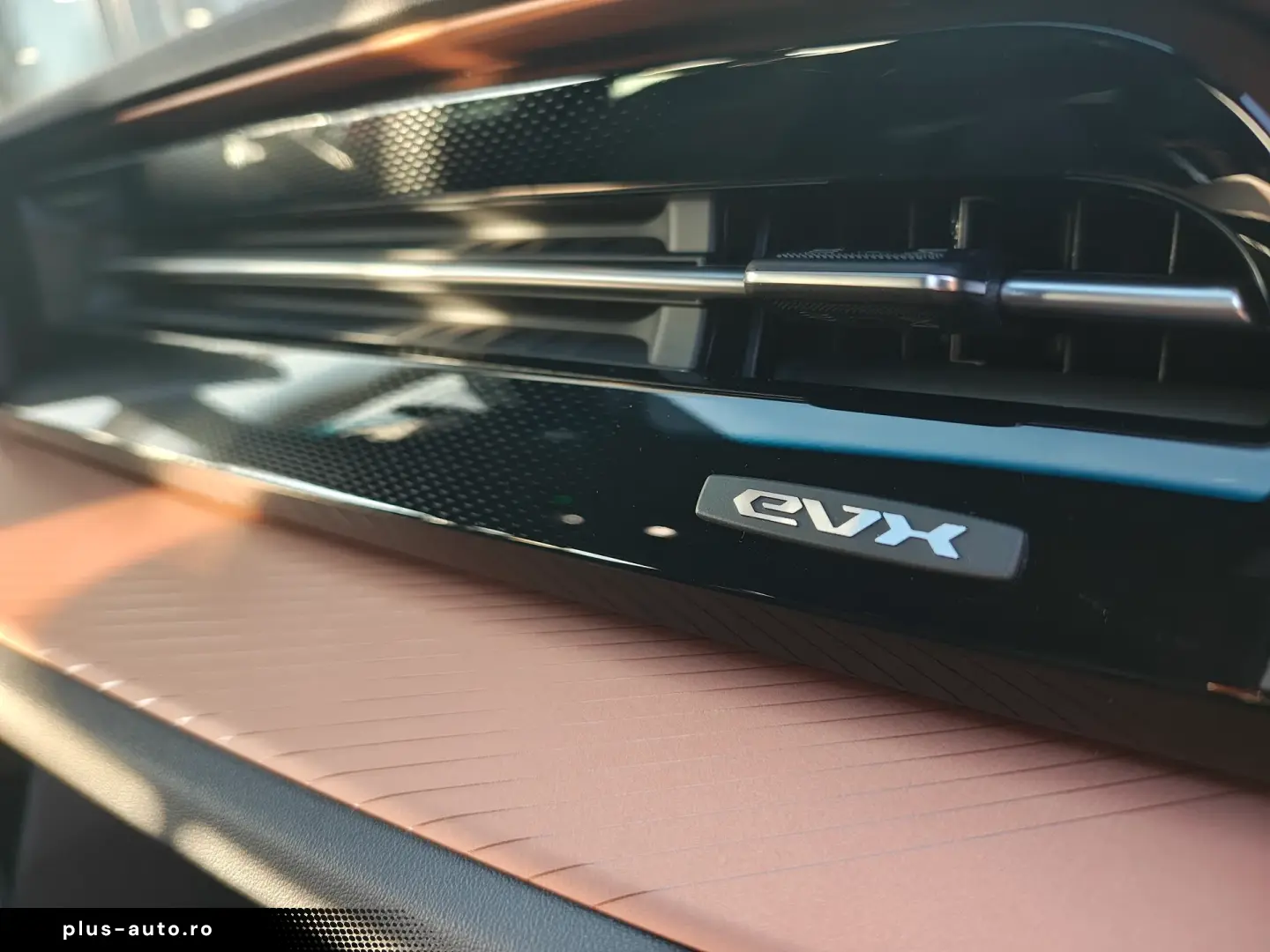 SsangYong Torres EVX 73.4 kWh Style