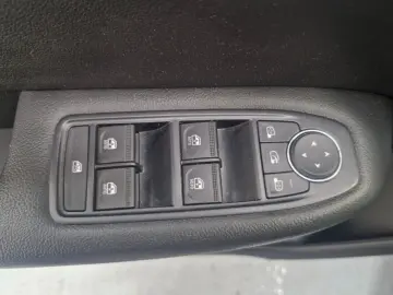 RENAULT ARKANA 1.3 TCe MHEV 140 evolution EDC