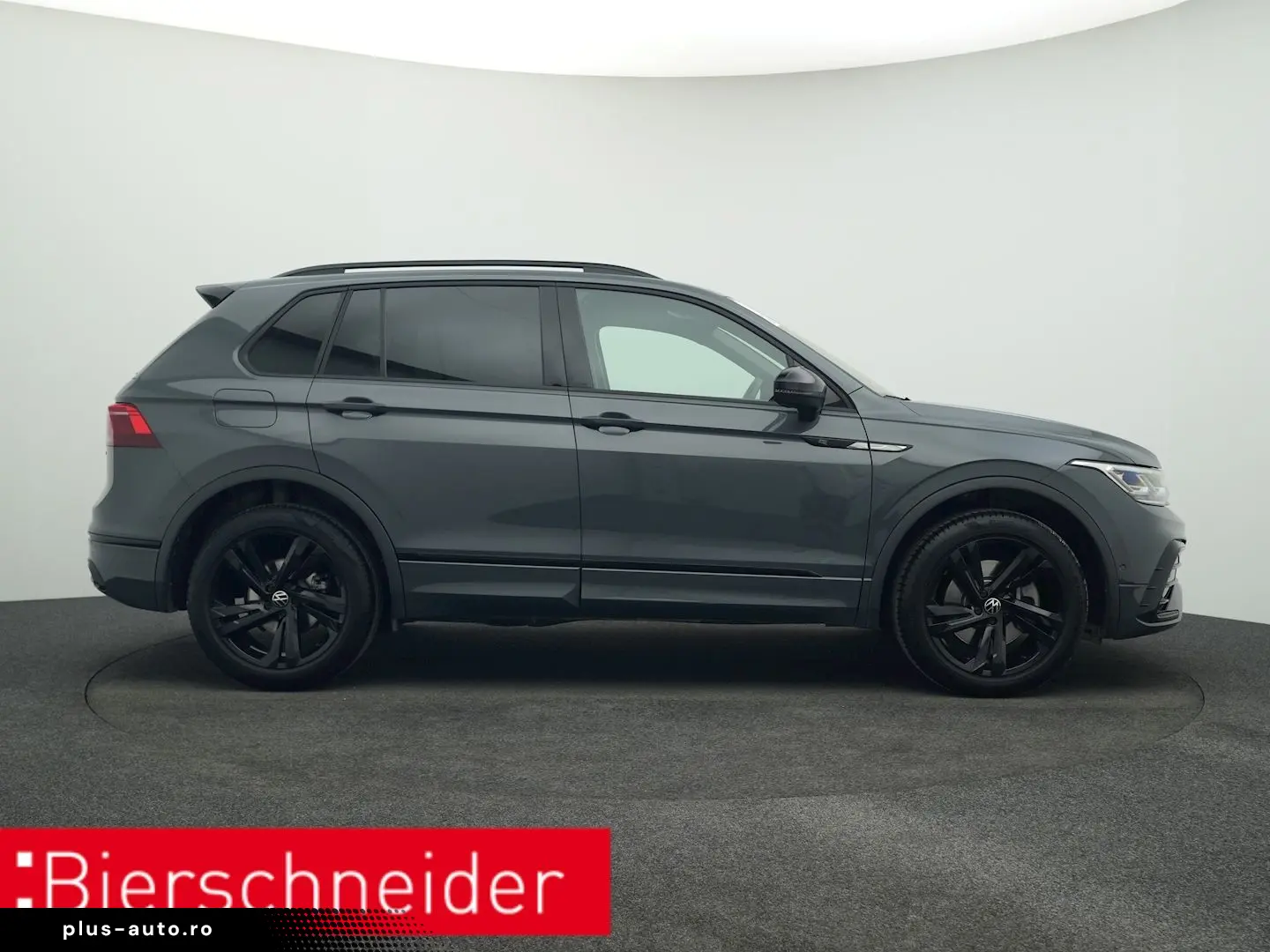 VW Tiguan 2.0 TDI DSG 4Mo. R-Line BLACK-STYLE KAMER