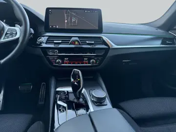 BMW 530e xDrive Aut. Harman Kardon  Laserlicht  SHZ