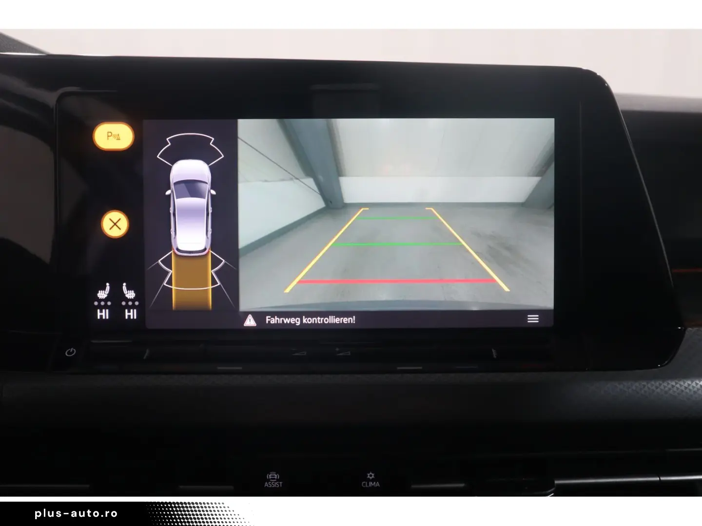 VW Golf VIII 1.0 eTSI DSG Life AHK Navi CAM SHZ ACC