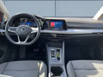 VW Golf Life 1 0 l eTSI OPF 81 kW (110 PS) 7-Gang-D