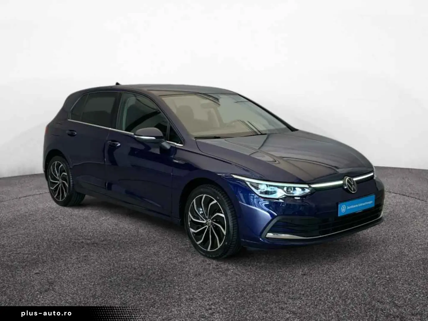 VW Golf VIII Style eTSI DSG  NAV AHK LED ACC R-CAM