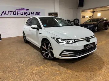 VW Golf VIII Lim. Style 1.5eTSI DSG ACC CAM 18