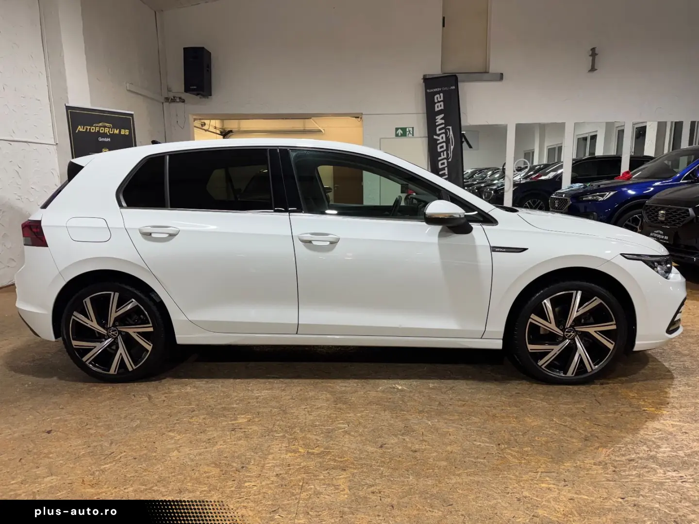 VW Golf VIII Lim. Style 1.5eTSI DSG ACC CAM 18