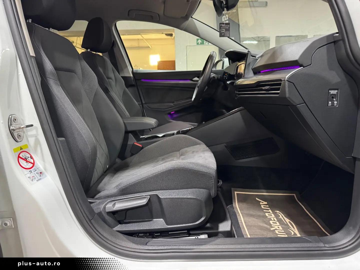 VW Golf VIII Lim. Style 1.5eTSI DSG ACC CAM 18