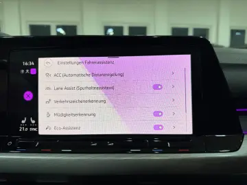 VW Golf VIII Lim. Style 1.5eTSI DSG ACC CAM 18