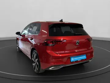 VW Golf VIII 1.5 eTSI Style  DSG NAVI LED LM ZV ACC