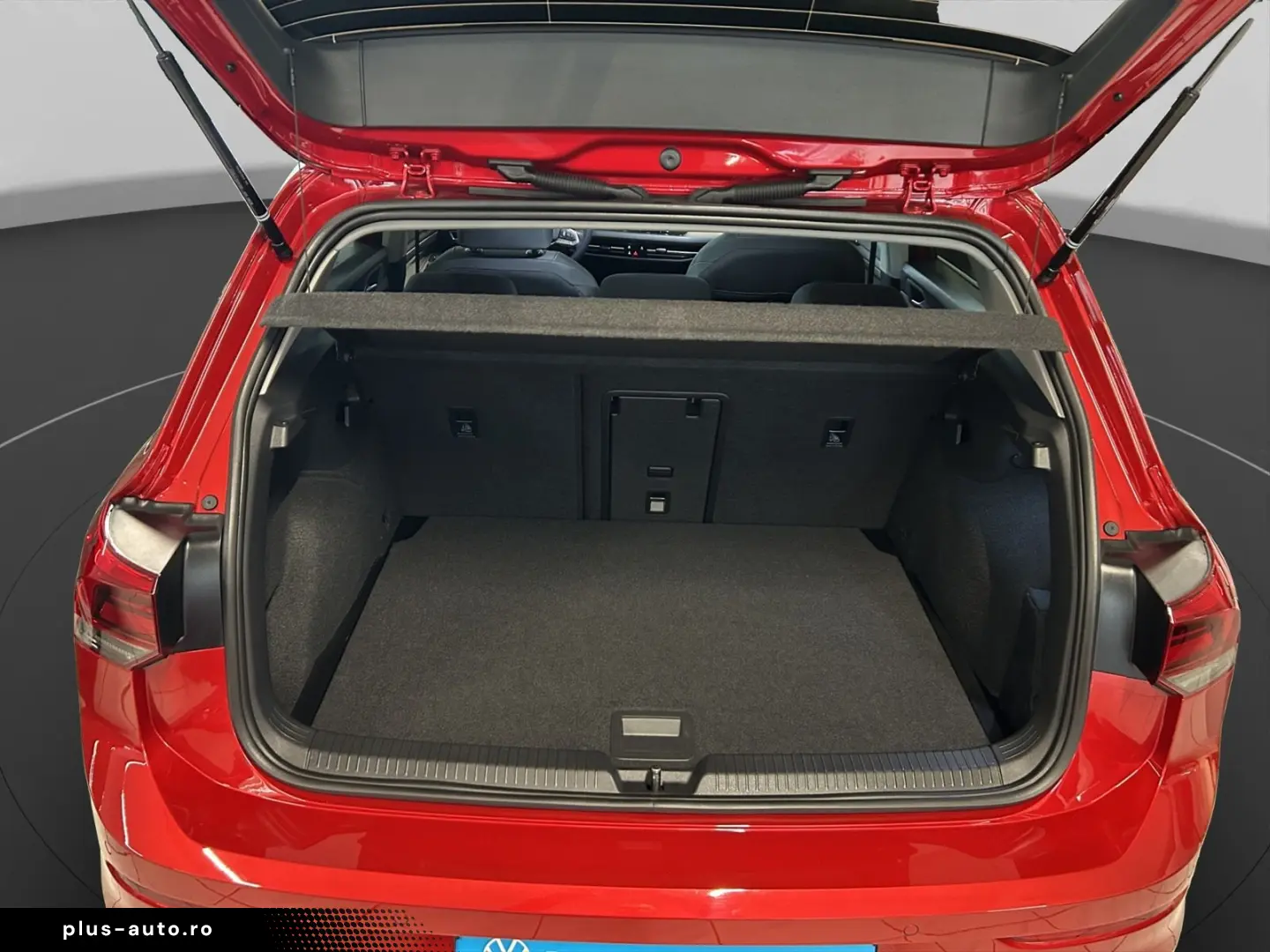 VW Golf VIII 1.5 eTSI Style  DSG NAVI LED LM ZV ACC