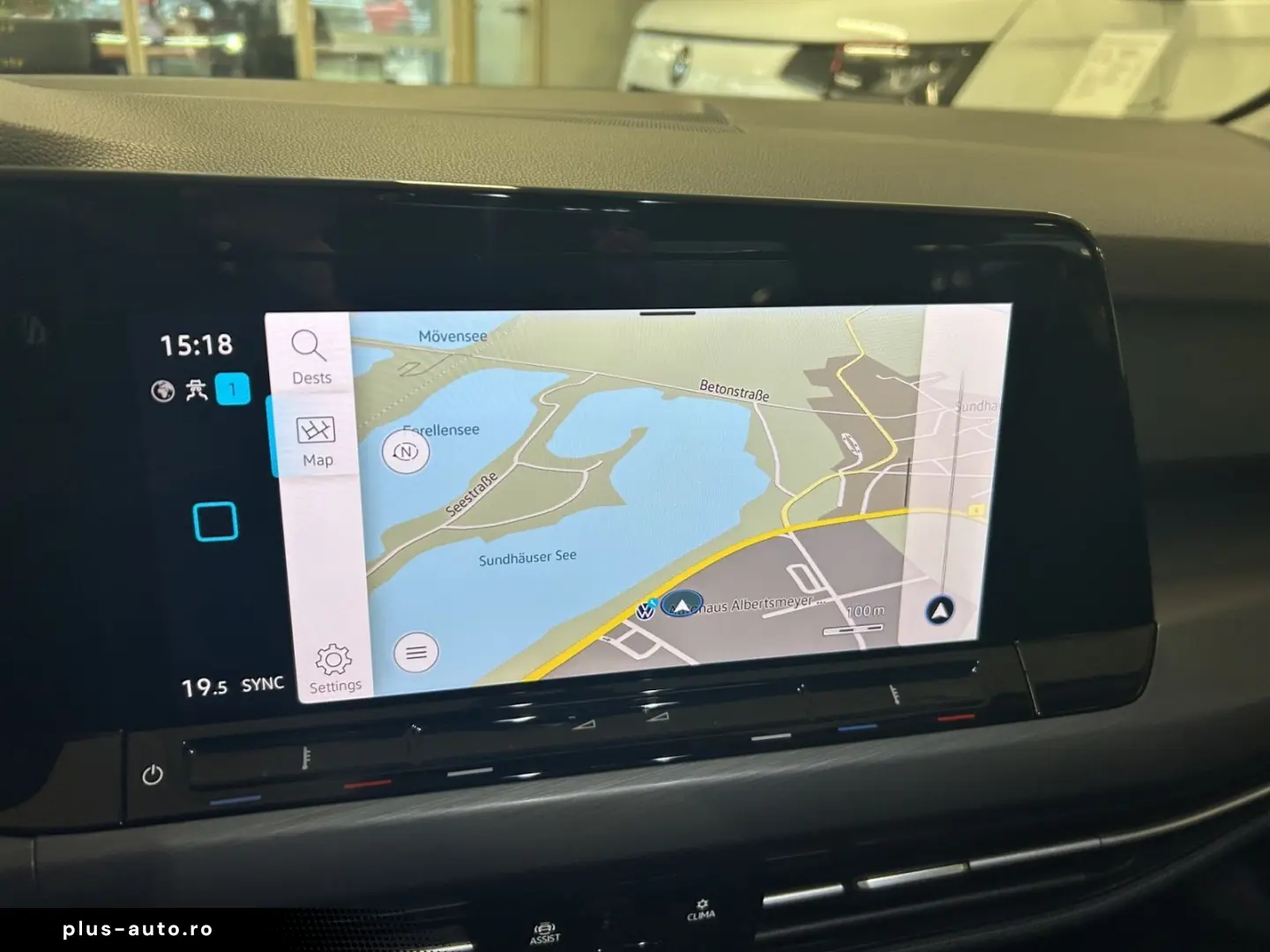 VW Golf VIII 1.5 eTSI Style  DSG NAVI LED LM ZV ACC