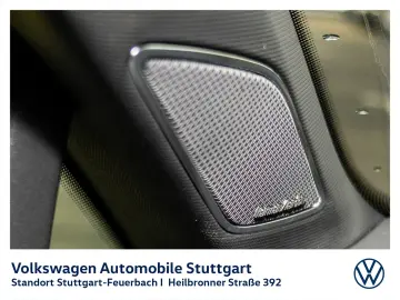 VW Golf 8 R-Line 1.5 TSI DSG Navi Kamera Stdhzg LED