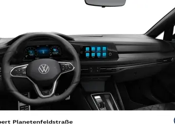 VW Golf VIII 1.5 eTSI R-LINE CAM ACC CARPLAY LM17