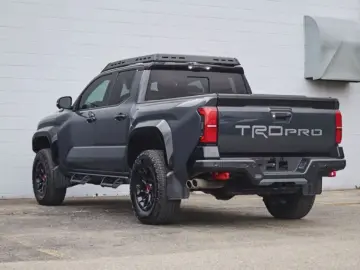 Toyota Tacoma TRD PRO Hybrid