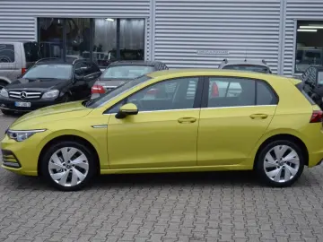 VW Golf VIII 8 Style DSG LED  ErgoAct. Keyless PDC