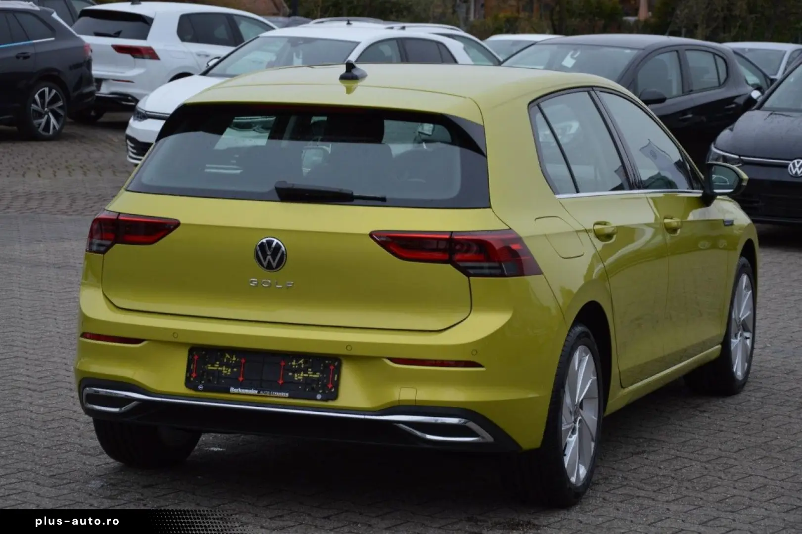 VW Golf VIII 8 Style DSG LED  ErgoAct. Keyless PDC