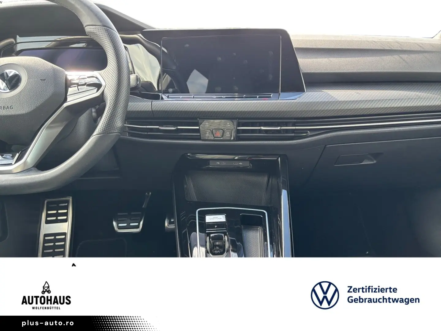 VW Golf VIII R-Line 1.5 eTSI DSG ACC LED NAV SHZ