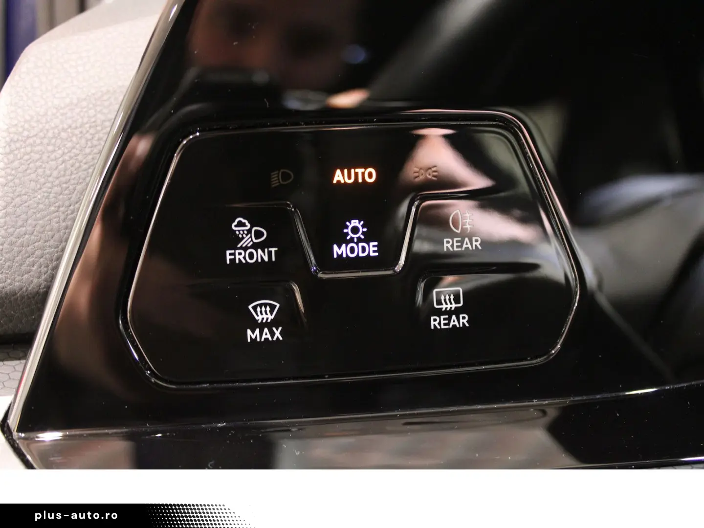 VW Golf 2.0 TSI GTI LED PDC DSG KLIMA SHZ NAVI