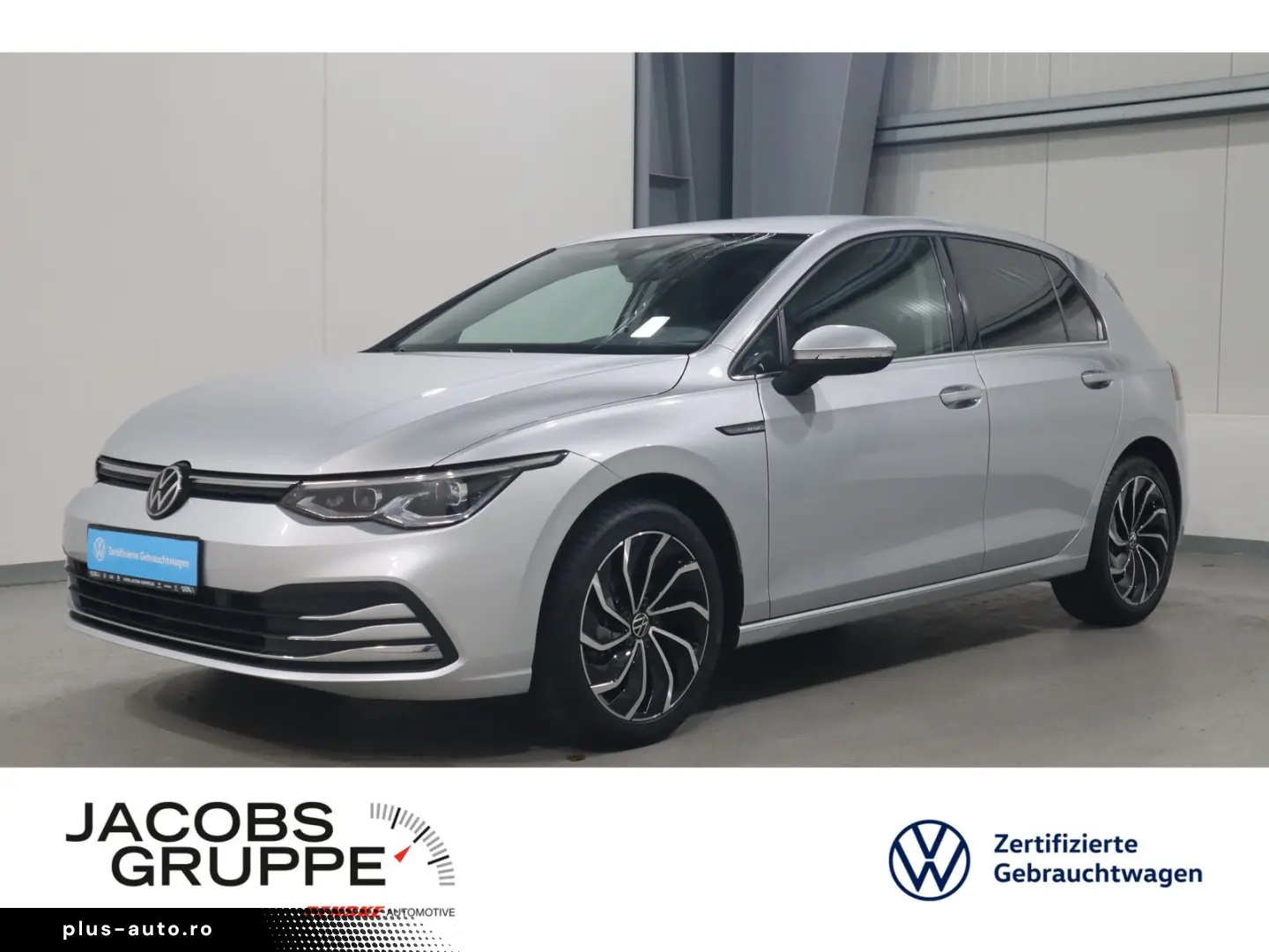 VW Golf VIII 1.5 eTSI DSG Style CAM Navi SHZ LED