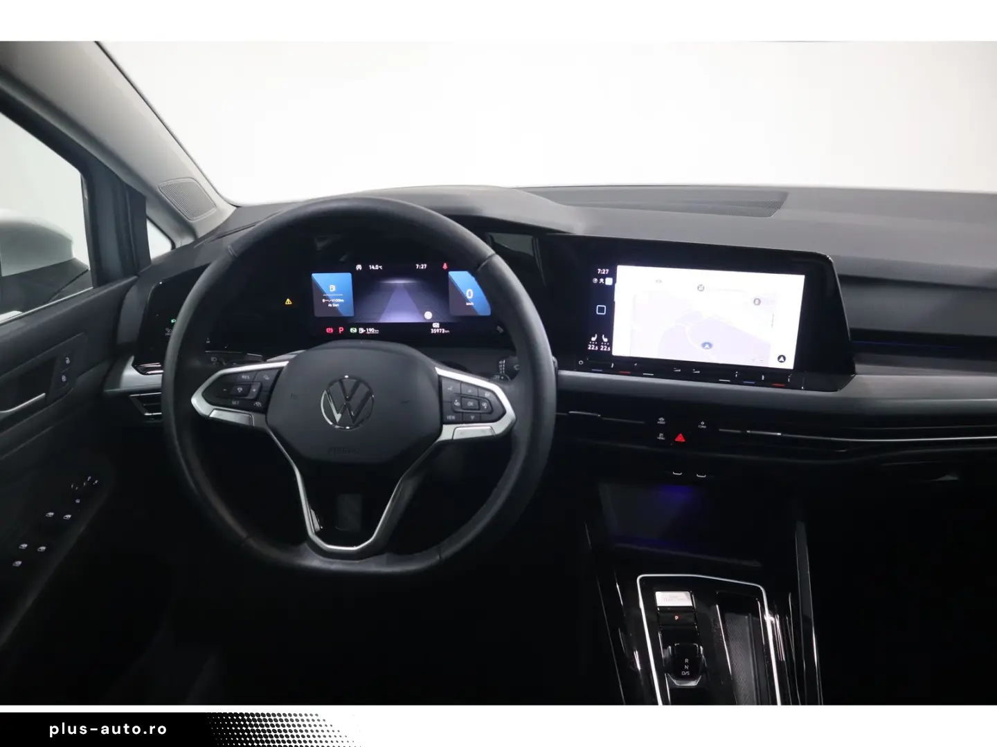 VW Golf VIII 1.5 eTSI DSG Style CAM Navi SHZ LED