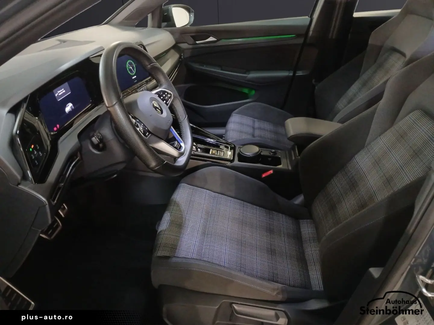 VW Golf GTE Black Style Navi IQLight DCC ACC 18 LED