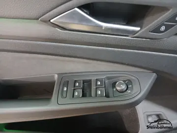 VW Golf GTE Black Style Navi IQLight DCC ACC 18 LED