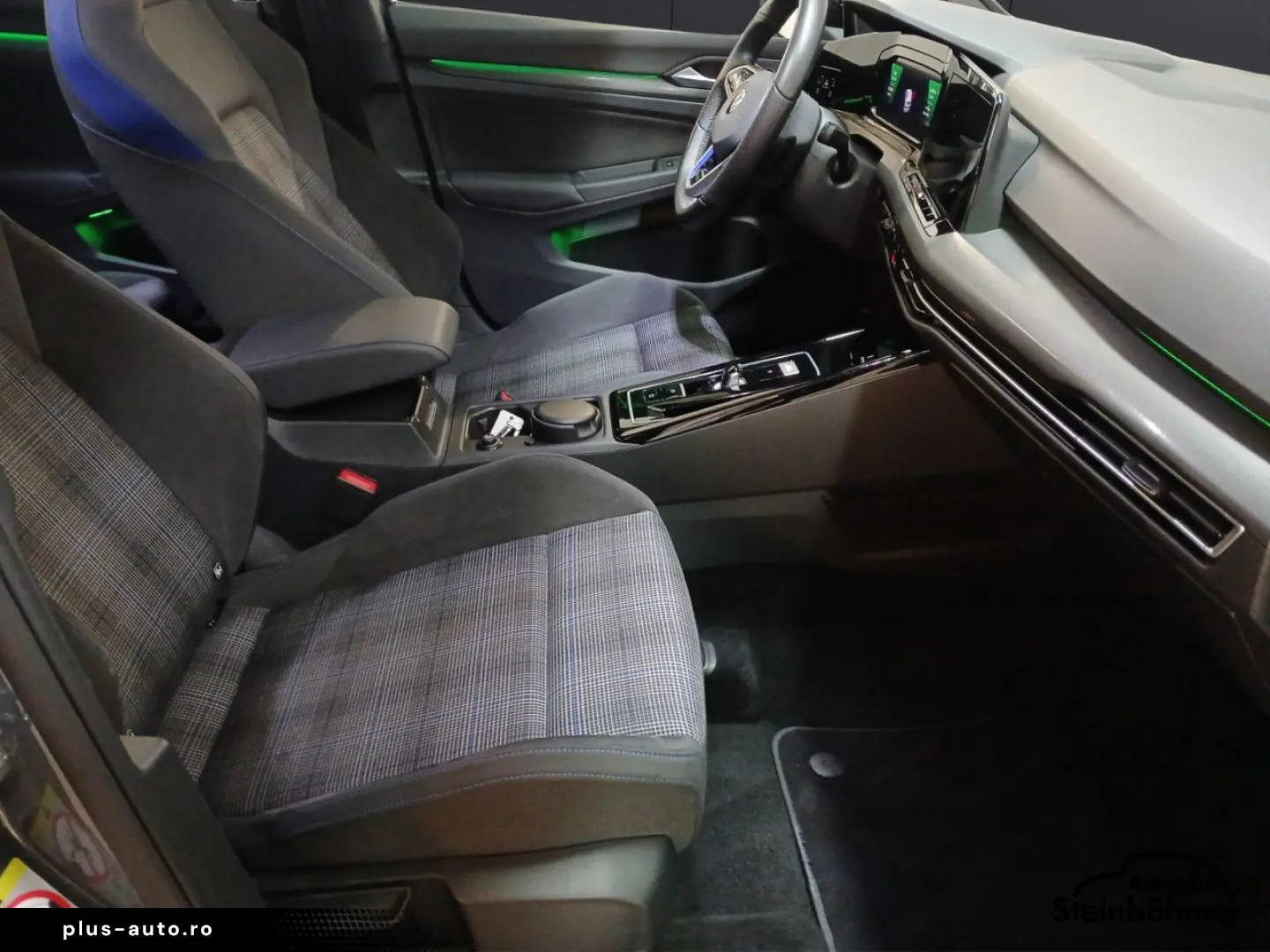 VW Golf GTE Black Style Navi IQLight DCC ACC 18 LED